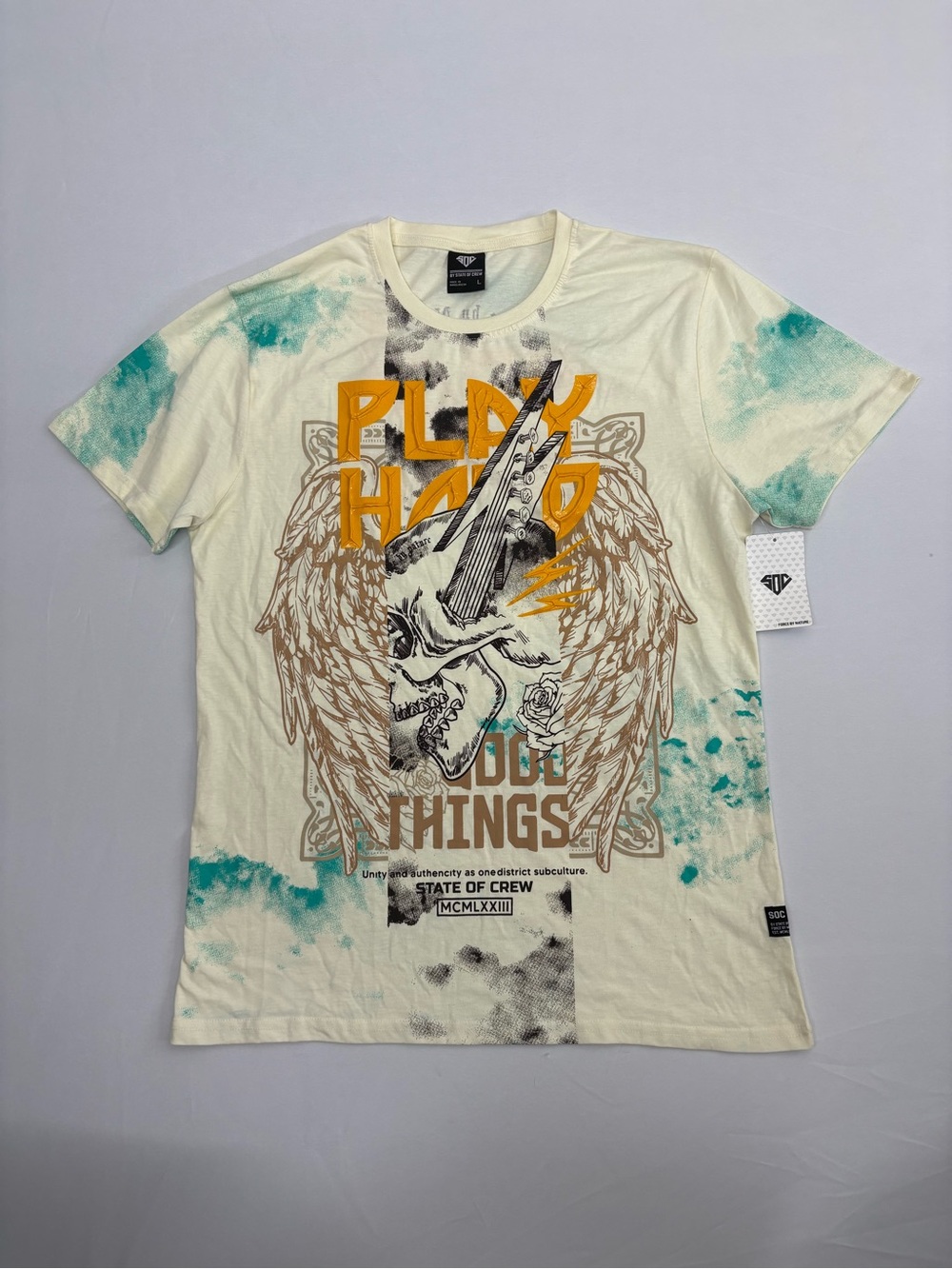 SOC Play Hard Men’s L White Rock Hard Music Graphic Print Crew Neck T-Shirt NWT